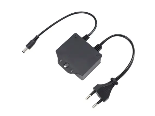 12v 2a dc 5,5/2,1mm adapter pro ptz kameru cerny